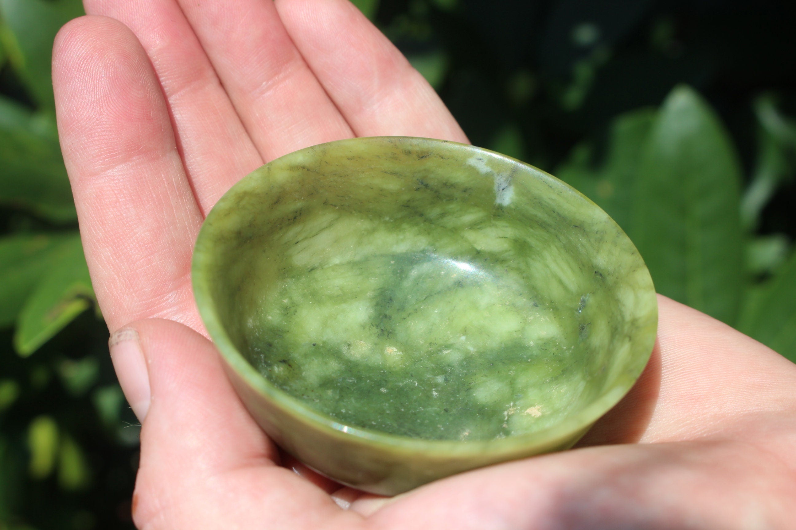 Jade Offerring Bowl, Money Bowl Trinket Dish, Water Offering Bowl, Prayer Meditation Vessel for Altars, Beautifully Carved Collectible.