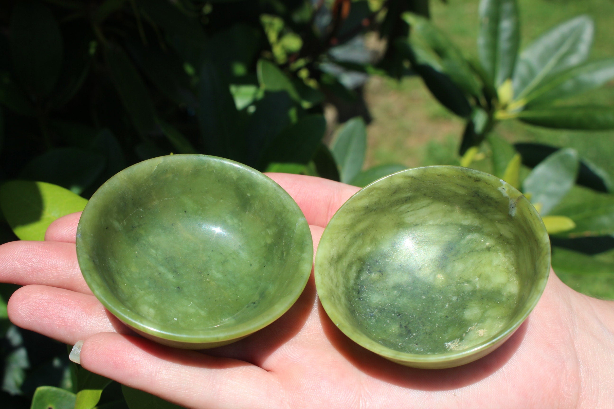 Jade Offerring Bowl, Money Bowl Trinket Dish, Water Offering Bowl, Prayer Meditation Vessel for Altars, Beautifully Carved Collectible.