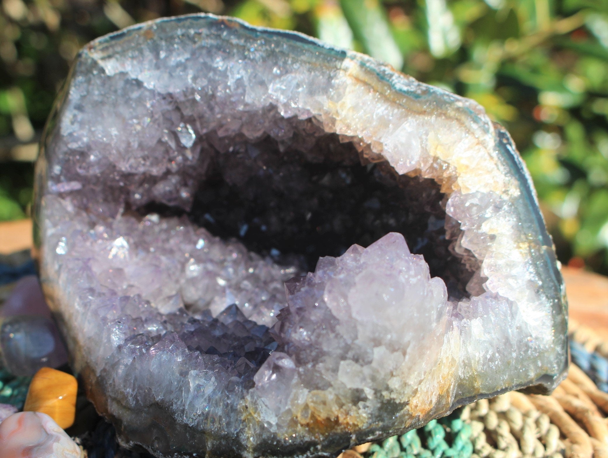 Amethyst Geode Crystal Cave, Ex Large Hollow Geode Specimen, Deep Cave Polished Edge. Free Priority Mail Shiping and insured. One of a Kind!