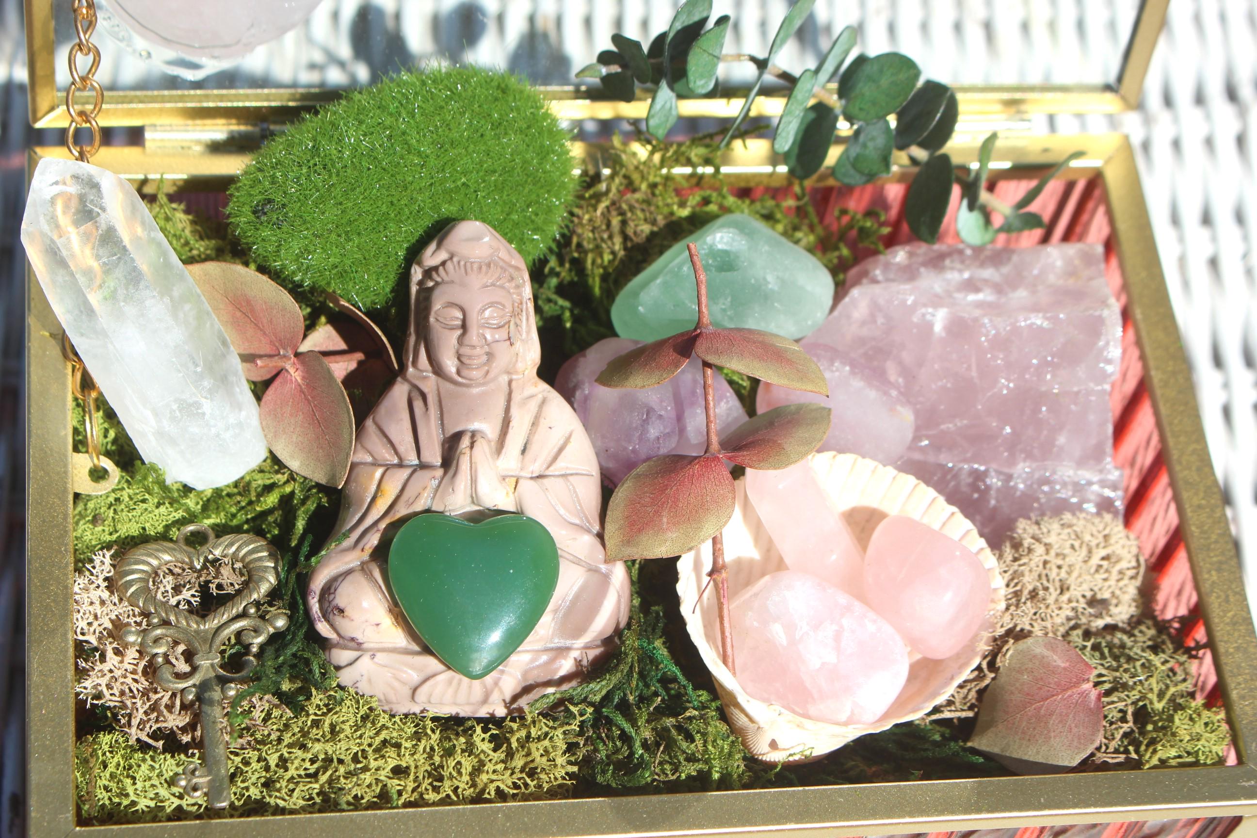 Crystal Moss Terrarium Box With Large Quan Yin Carving, Spirit Filled Glass Altar Box, Handmade Rose Quartz Reflection Gift Box Collectible.