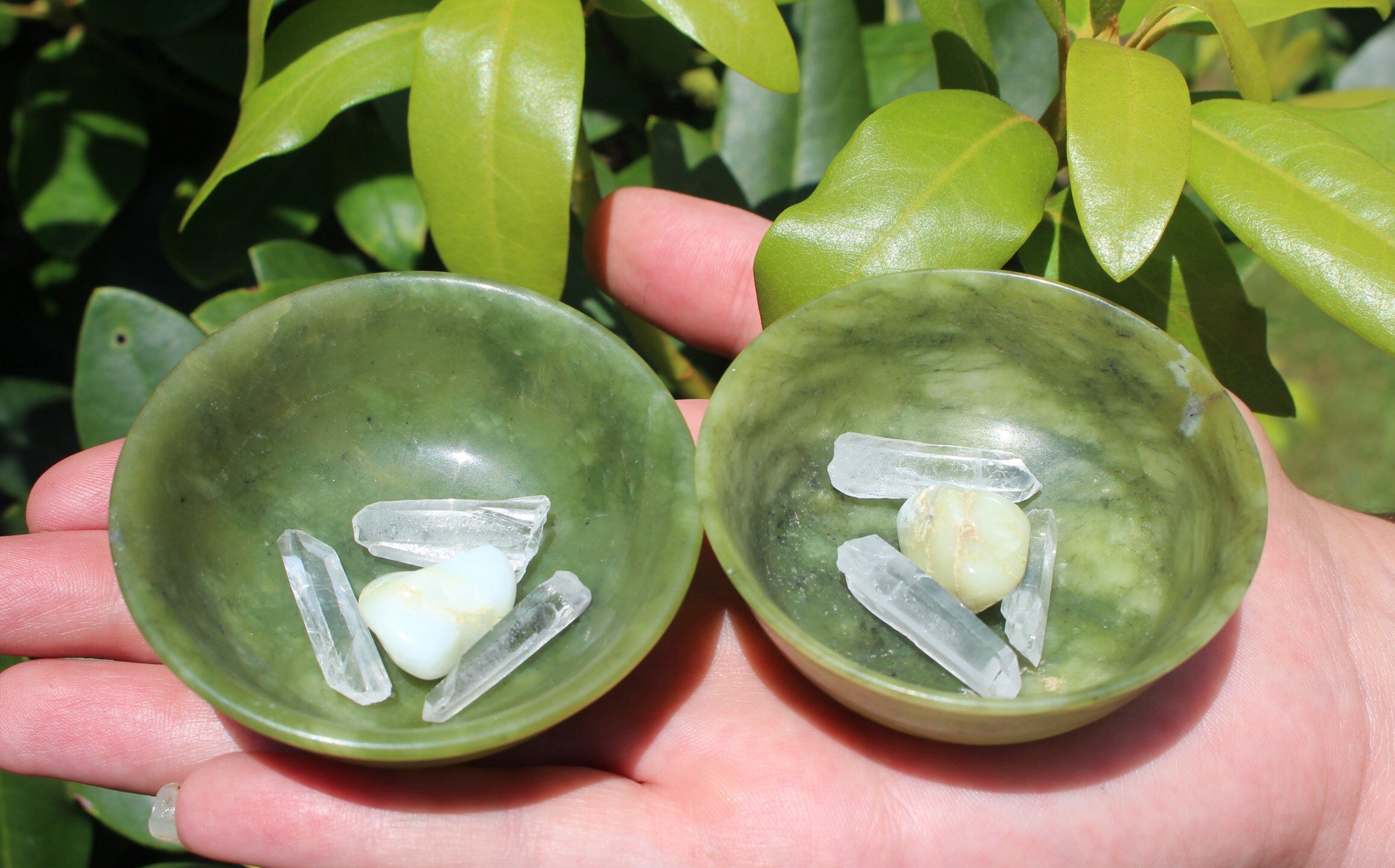 Jade Offerring Bowl, Money Bowl Trinket Dish, Water Offering Bowl, Prayer Meditation Vessel for Altars, Beautifully Carved Collectible.