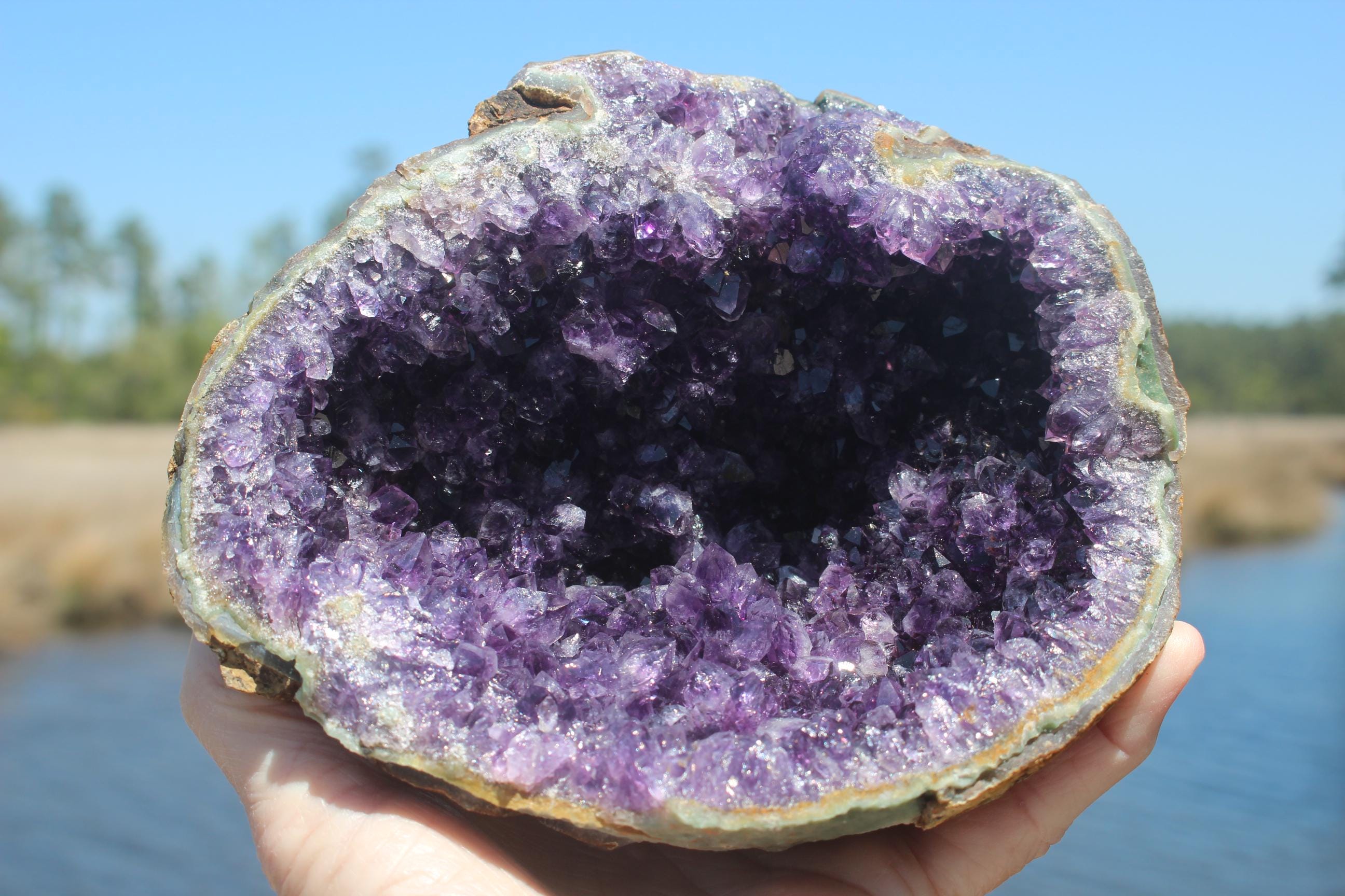 Amethyst Geode Crystal Bowl. Large Amethyst Cluster, Beautifully Shaped- Raw Purple Amethyst Specimen, Boho Crystal Home Décor,