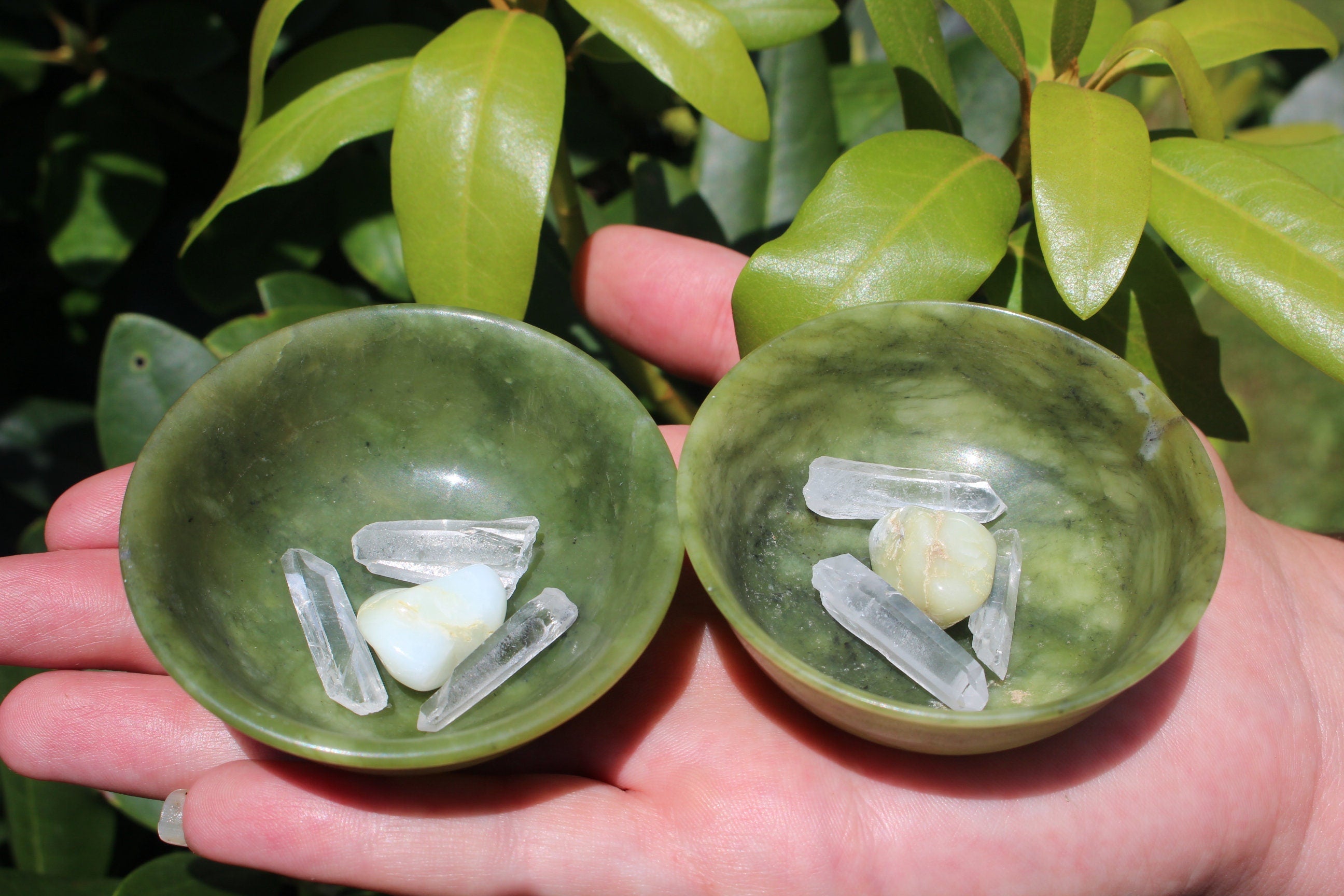 Jade Offerring Bowl, Money Bowl Trinket Dish, Water Offering Bowl, Prayer Meditation Vessel for Altars, Beautifully Carved Collectible.