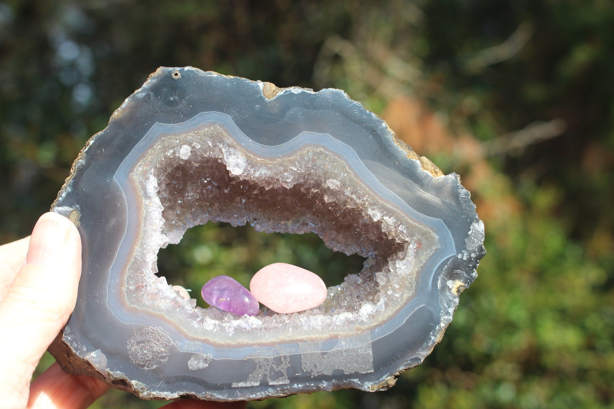 Amethyst Geode Thick Sliced Specimen, Hollow Cavity Lined with Druzy. Boho Home Office Décor Spa Room Altar