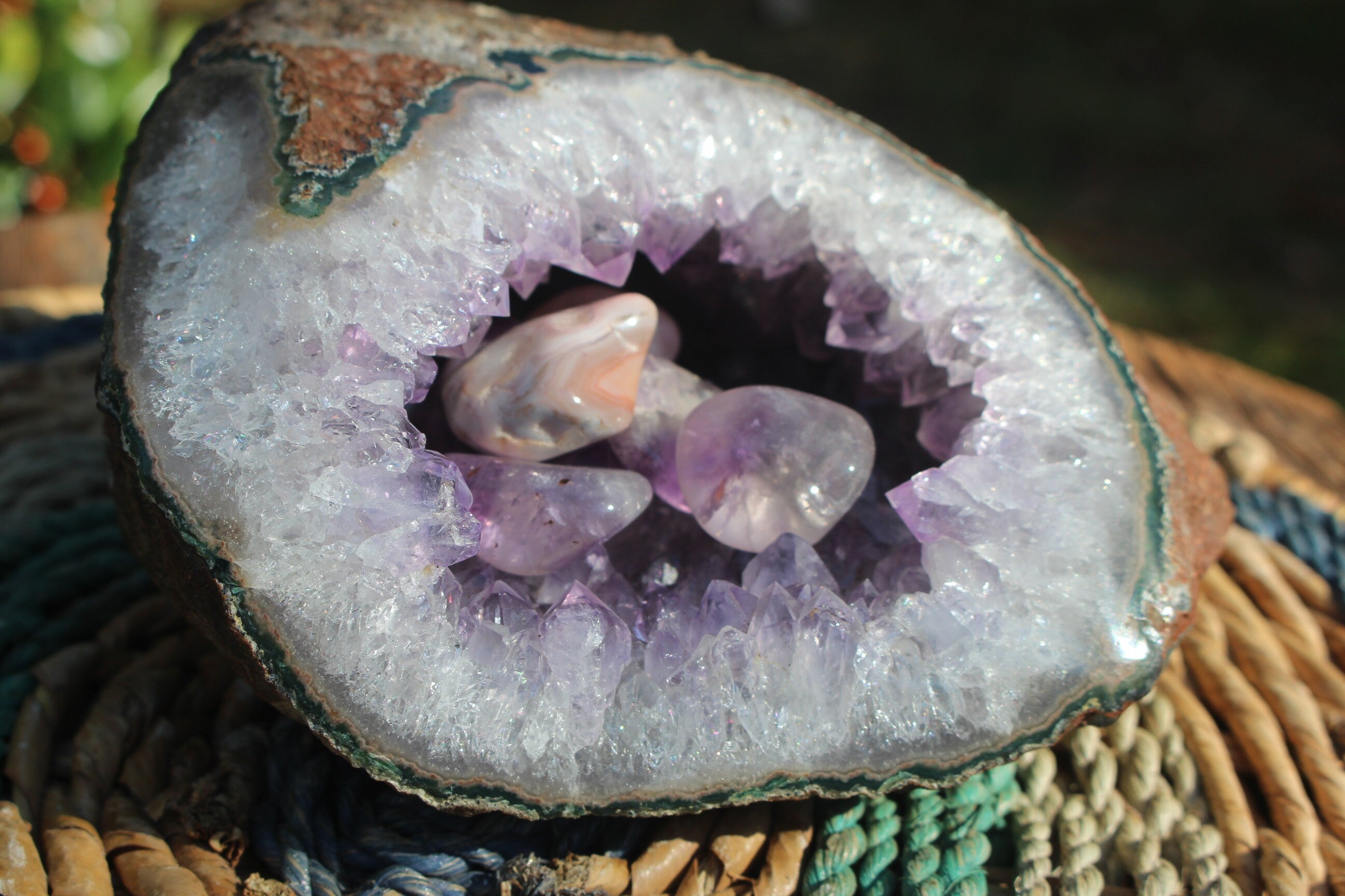 Amethyst Geode Crystal Cave, Large Hollow Geode Crystal Specimen. Deep cave, Boho Home Office Décor, Free Insured Priority Mail Shipping