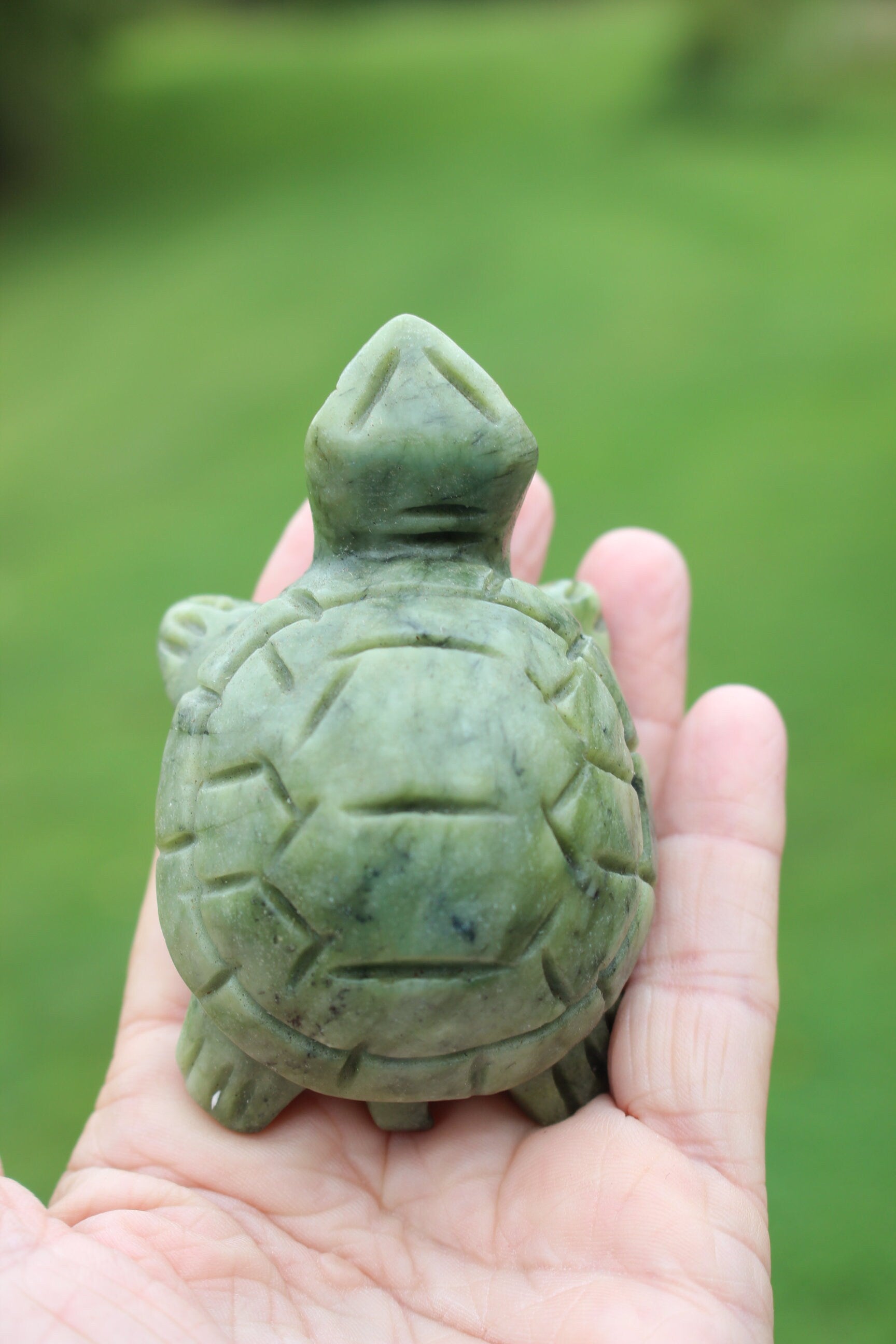 Carved Gemstone Turtle Figurine, Green Serpentine Totem, Ex Large Woodland Animal, for Terrariums, Crystal Home Décor. Collectible.