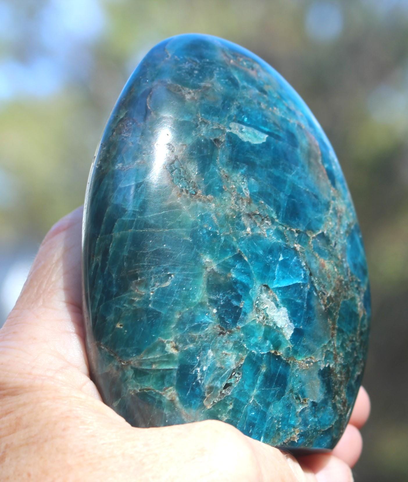 Blue Apatite Tower Obelisk, Polished Gemstone Specimen, Self Standing Crystal.