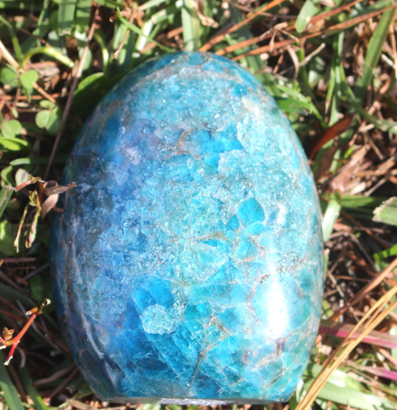 Blue Apatite Tower Obelisk, Polished Gemstone Specimen, Self Standing Crystal.