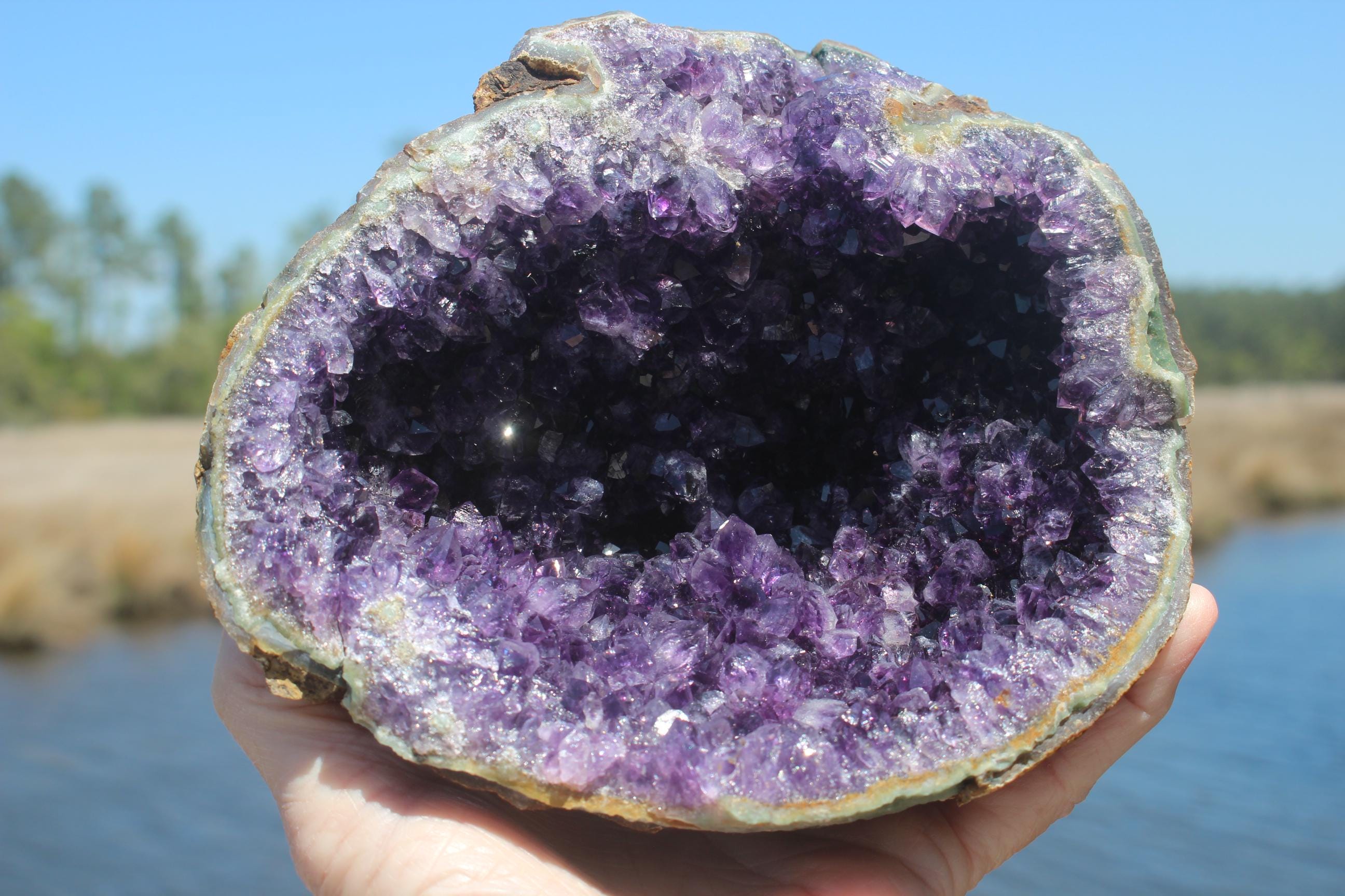 Amethyst Geode Crystal Bowl. Large Amethyst Cluster, Beautifully Shaped- Raw Purple Amethyst Specimen, Boho Crystal Home Décor,