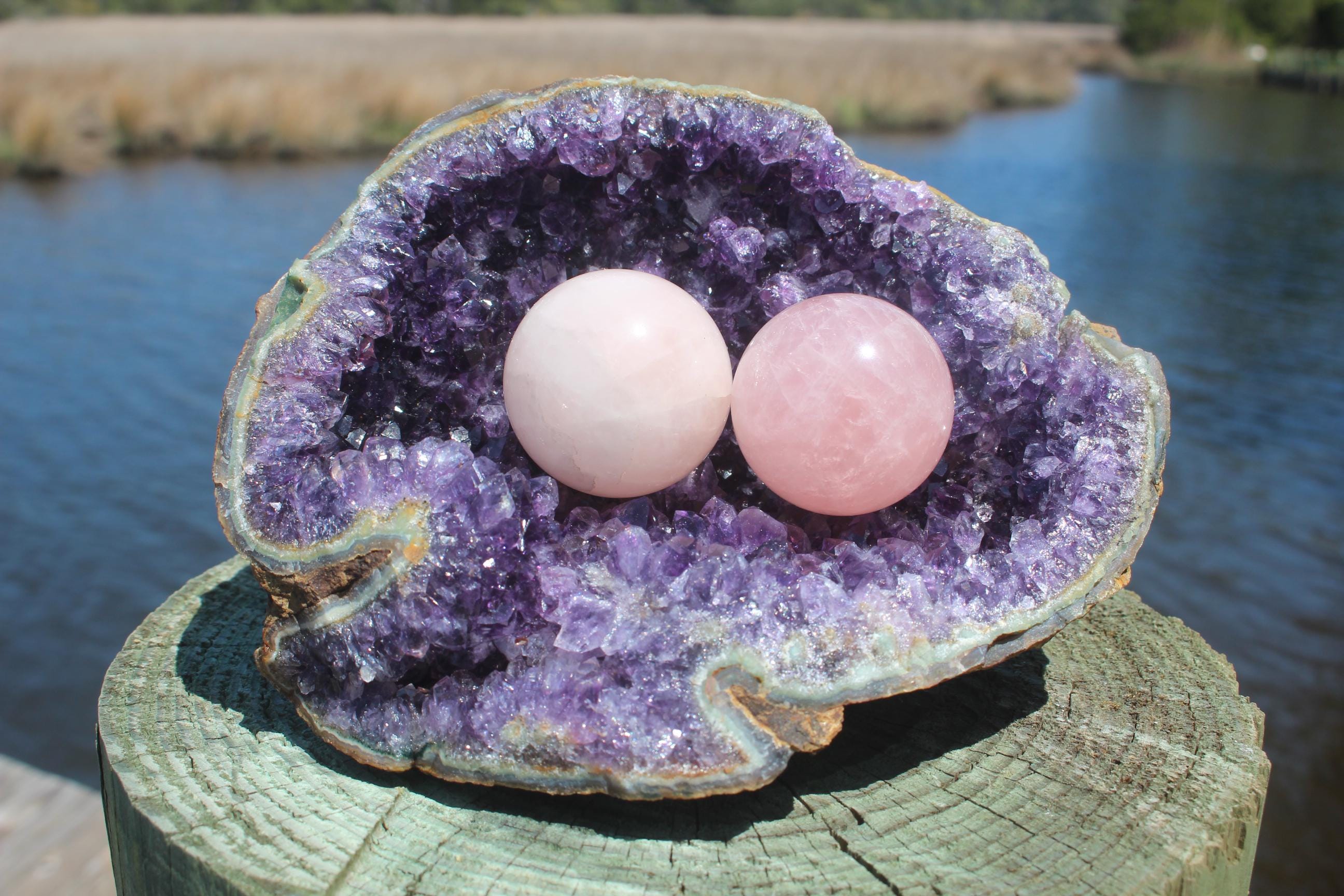Amethyst Geode Crystal Bowl. Large Amethyst Cluster, Beautifully Shaped- Raw Purple Amethyst Specimen, Boho Crystal Home Décor,