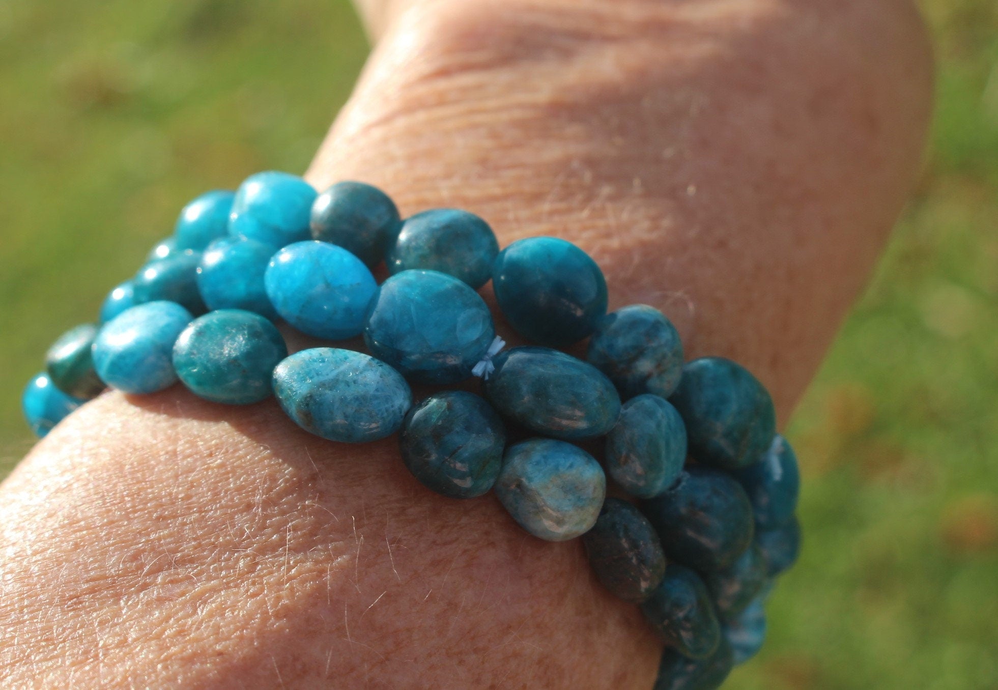 Beachy Blue Apatite Gemstone Stretch Bracelet, Fits Most Wrists, Polished Crystal, Natural Blue Turquoise Color, Chakra -Yoga-Jewelry