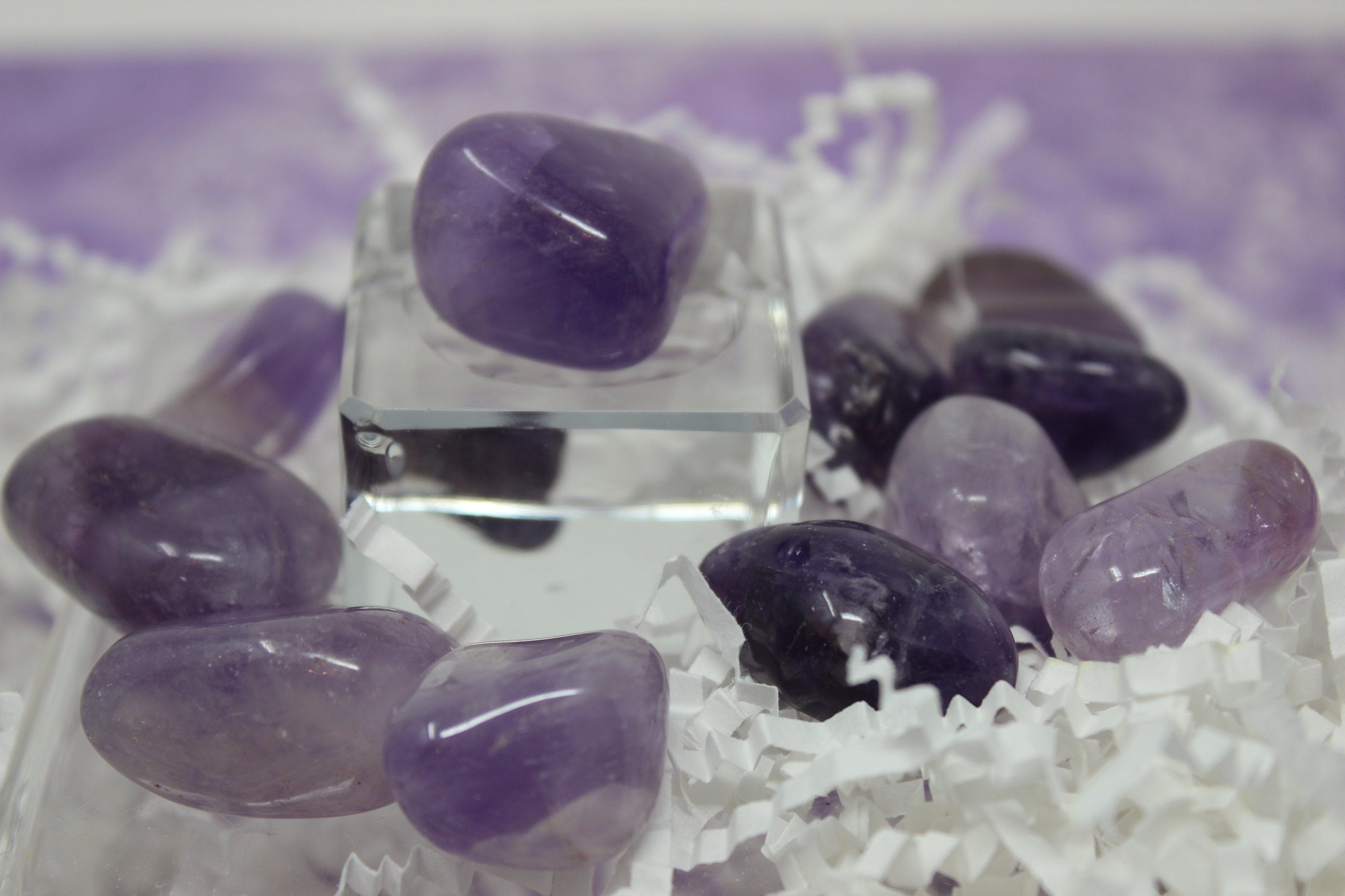 Four Amethyst Gemstone Pebbles, Tumbled Crystal Nuggets, Lavender Color, for Jewelry, Art &  Crafts, Crystal Grids, Terrariums,