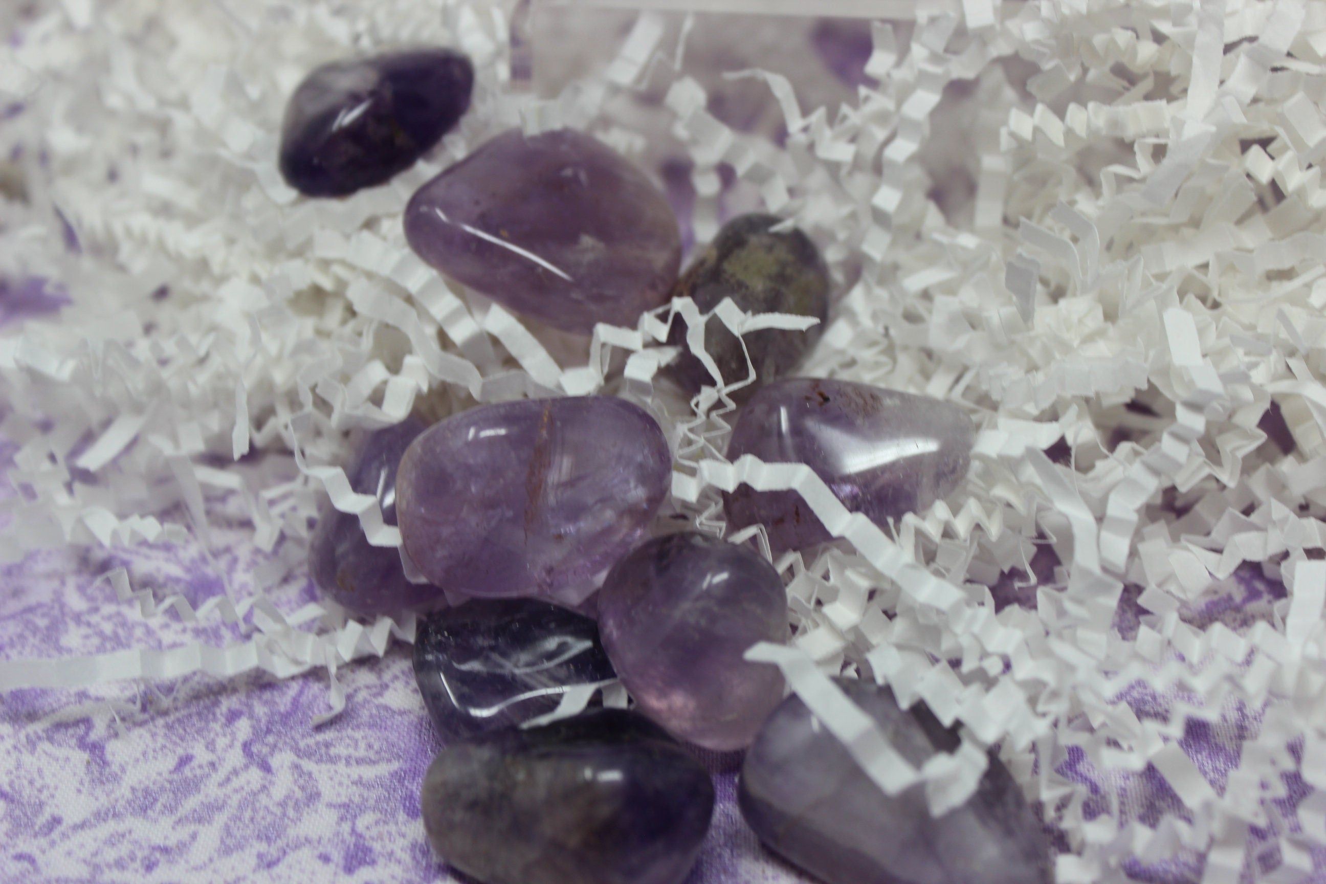 Four Amethyst Gemstone Pebbles, Tumbled Crystal Nuggets, Lavender Color, for Jewelry, Art &  Crafts, Crystal Grids, Terrariums,