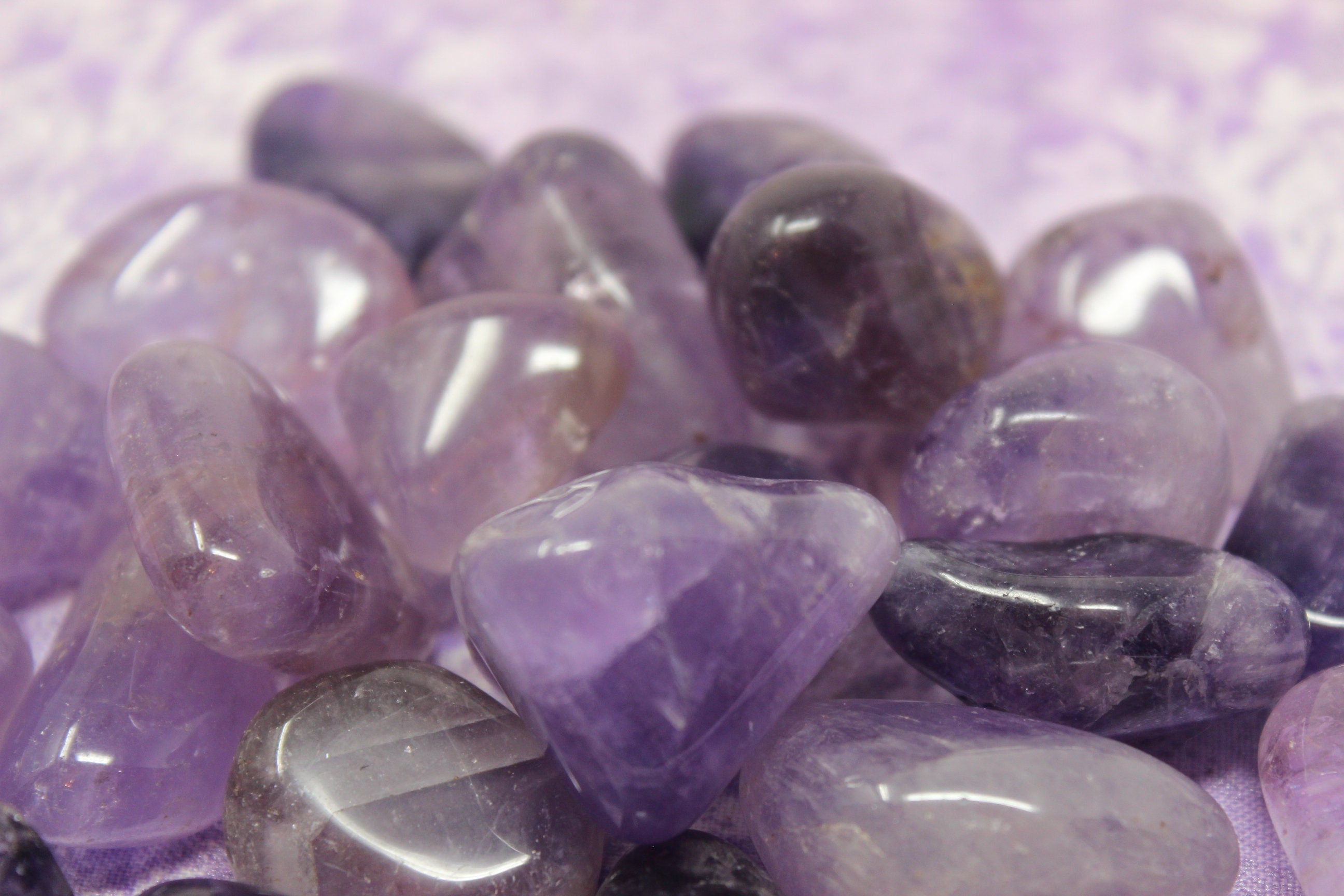 Four Amethyst Gemstone Pebbles, Tumbled Crystal Nuggets, Lavender Color, for Jewelry, Art &  Crafts, Crystal Grids, Terrariums,
